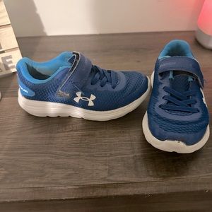 Boys Under Armour shoes